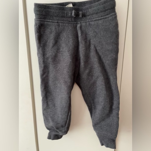 H&M toddler sweatpants - Picture 1 of 1